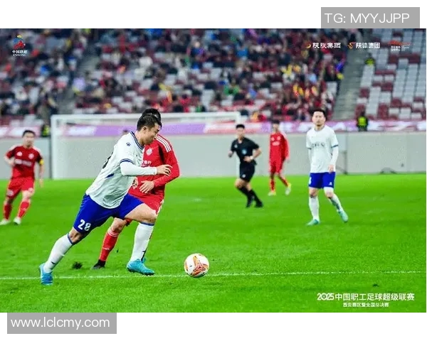 高清球星壁纸分享带来震撼视觉盛宴感受足球动态激情魅力